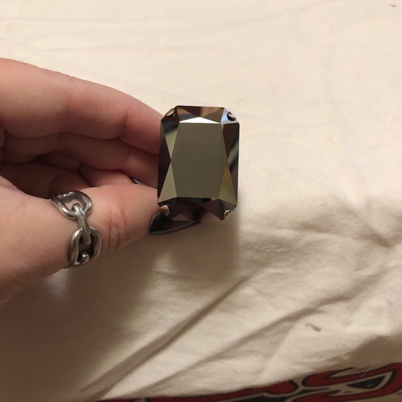 Ring - Picture 6 of 8